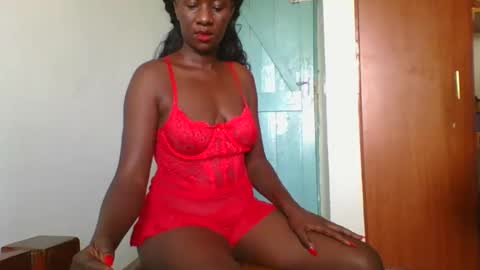 Snapshot of sweet_blackberry93 chatting on 02/13/25, 05:58 bella online show from 02/13/25, 05:58