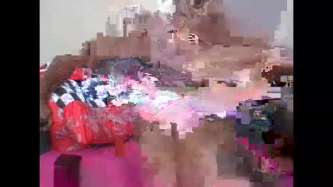 Snapshot of sweet_blackberry93 chatting on 10/15/25, 03:39 bella online show from 10/15/25, 03:39