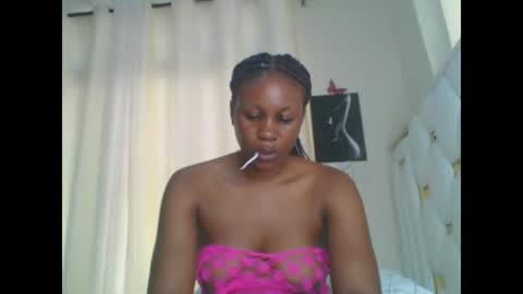 Snapshot of sweet_blackgal chatting on 01/24/25, 11:15 Lavie online show from 01/24/25, 11:15