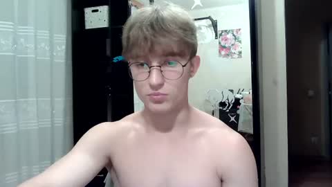 Sweet boy06 online show from 07/09/26, 07:51