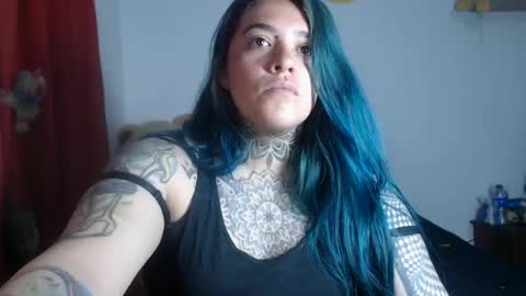 Snapshot of sweet_bubblee chatting on 06/17/26, 01:52 Bubbles online show from 06/17/26, 01:52