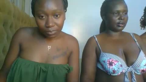 Camila online show from 10/28/25, 01:42