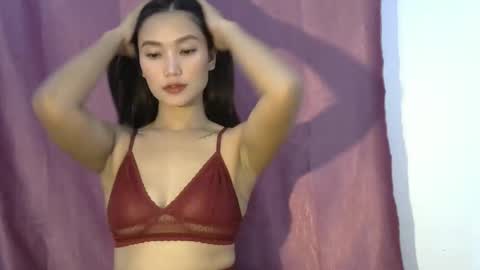 Snapshot of sweet_candice97 chatting on 09/11/25, 01:39 candy online show from 09/11/25, 01:39