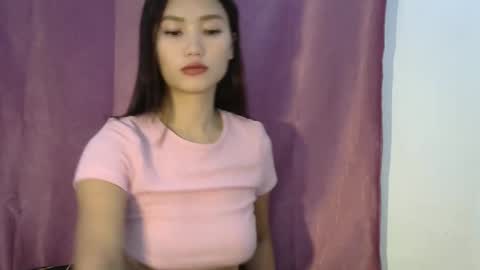 Snapshot of sweet_candice97 chatting on 09/19/25, 12:12 candy online show from 09/19/25, 12:12