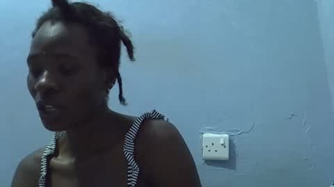 sweet_candie01 online show from 03/23/26, 04:44