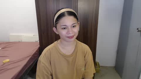 sweet_cassyxx online show from 01/11/26, 04:45