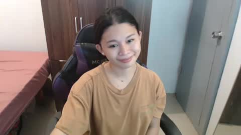 sweet_cassyxx online show from 02/11/26, 03:22