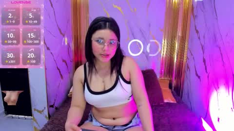 Snapshot of sweet_celeste18_ chatting on 10/01/25, 08:04 Celeste online show from 10/01/25, 08:04
