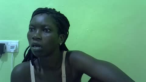 sweet_cherie1 online show from 03/27/26, 08:37