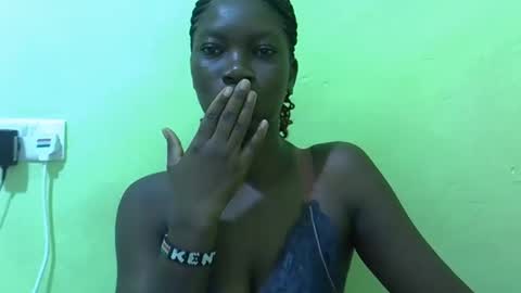 sweet_cherie1 online show from 04/05/26, 05:04