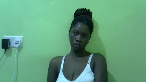 sweet_cherie1 online show from 04/26/26, 05:38