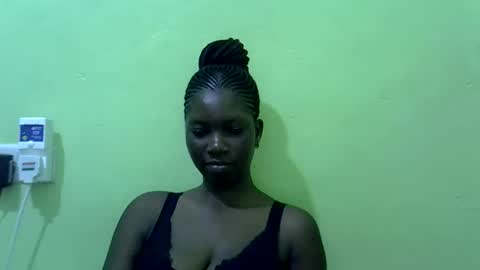 sweet_cherie1 online show from 06/04/26, 07:03