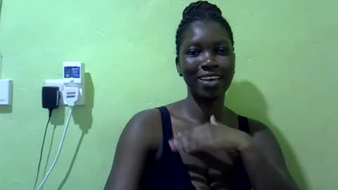 sweet_cherie1 online show from 06/15/26, 05:59