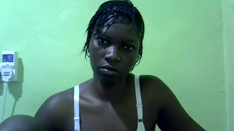 sweet_cherie1 online show from 07/10/26, 05:56