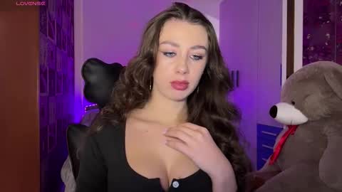 Snapshot of sweet_cherry_n chatting on 11/30/25, 01:15 Sweet Cherry online show from 11/30/25, 01:15