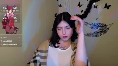 Snapshot of sweet_cherryg chatting on 02/06/25, 04:47 Ivy online show from 02/06/25, 04:47
