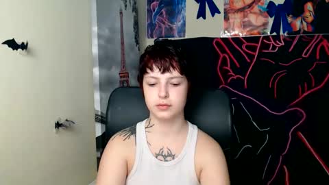 Snapshot of sweet_cherryg chatting on 06/05/26, 06:42 Ivy online show from 06/05/26, 06:42