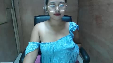 sweet_czylle online show from 03/21/26, 11:30