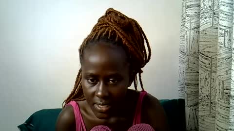 Snapshot of sweet_diva19 chatting on 06/26/26, 09:25 sweet_diva19 online show from 06/26/26, 09:25