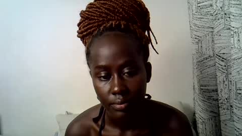 Snapshot of sweet_diva19 chatting on 07/04/26, 09:32 sweet_diva19 online show from 07/04/26, 09:32