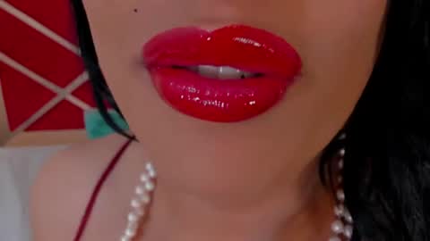 sweet_eliizabeth online show from 06/24/26, 01:10