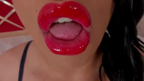 sweet_eliizabeth online show from 07/01/26, 12:51