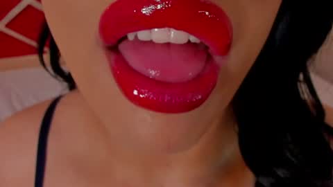 sweet_eliizabeth online show from 07/06/26, 12:46