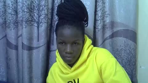 Edah online show from 04/28/26, 02:27