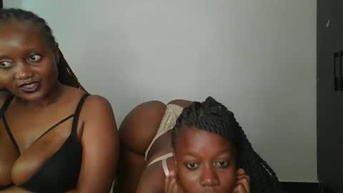 sweet_ella6 online show from 04/01/26, 01:41