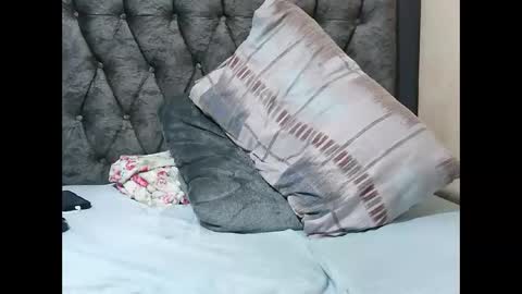 Ellam online show from 02/05/26, 08:02