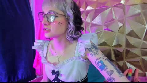  emmili  online show from 01/10/25, 03:16