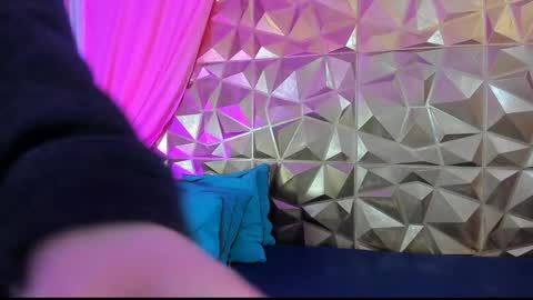  emmili  online show from 01/13/25, 06:16