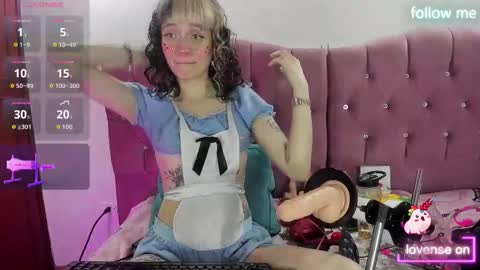  emmili  online show from 10/15/25, 12:27