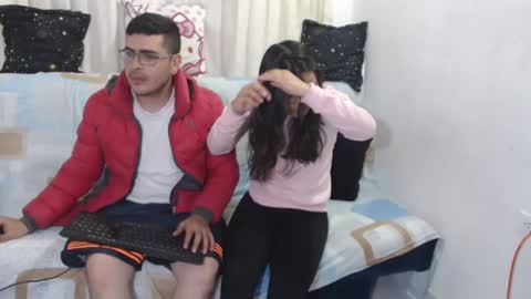 Snapshot of sweet_fantasy_couple chatting on 12/31/24, 01:04 sweet_fantasy_couple online show from 12/31/24, 01:04