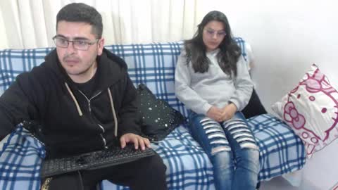 Snapshot of sweet_fantasy_couple chatting on 01/03/25, 12:22 sweet_fantasy_couple online show from 01/03/25, 12:22