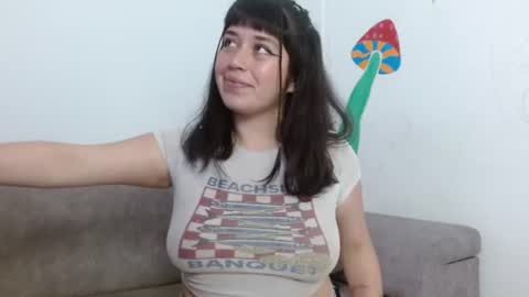 sweet_ferr online show from 07/13/26, 08:33