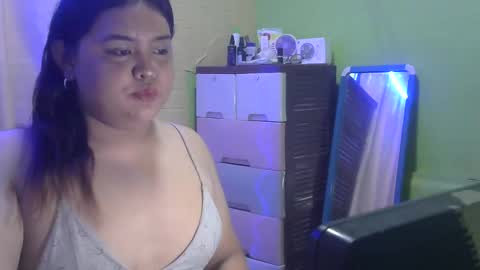 Snapshot of sweet_frex123 chatting on 02/03/25, 09:08 sweet_frex123 online show from 02/03/25, 09:08