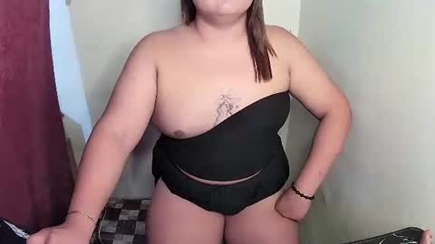 sweet_frex123 online show from 12/03/25, 12:25