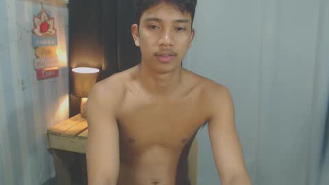 Snapshot of sweet_guyxx chatting on 02/03/25, 04:31 sweet_guyxx online show from 02/03/25, 04:31