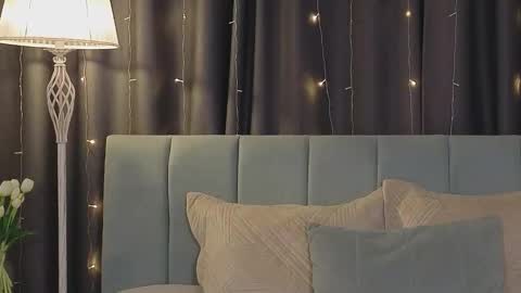 Snapshot of sweet_haeven chatting on 11/22/25, 11:37 Im Mia.LOVELY PATTERNS 100 120 160 200 my toy buzzes from 2 tip online show from 11/22/25, 11:37