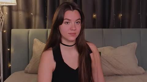 Im Mia.LOVELY PATTERNS 100  120  160  200 my toy buzzes from 2 tip online show from 01/13/26, 10:04