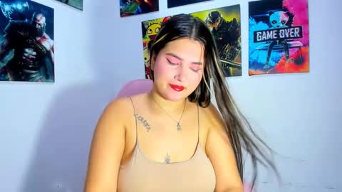 Snapshot of sweet_hanna27 chatting on 11/17/25, 01:55 H A N N A online show from 11/17/25, 01:55