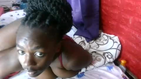 sweet_hennessey online show from 06/19/26, 08:45