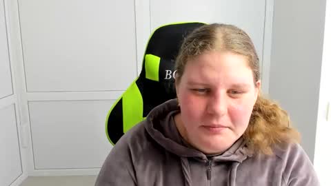 Karla online show from 04/29/26, 09:46