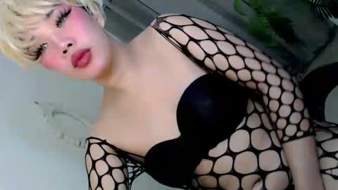 sweet_katrina69 online show from 02/18/26, 12:23
