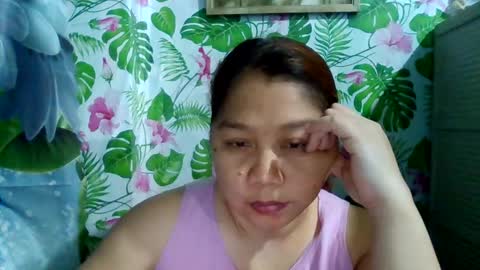 Snapshot of sweet_kayley chatting on 01/18/25, 01:51 sweet_kayley online show from 01/18/25, 01:51