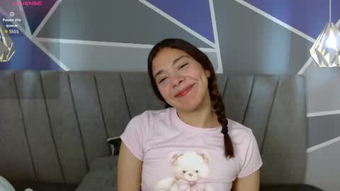 sweet_kitty_05 online show from 06/21/26, 11:51