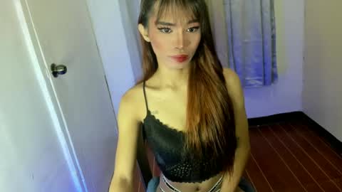 Snapshot of sweet_kyliexx chatting on 06/13/26, 06:00 sweet_kyliexx online show from 06/13/26, 06:00