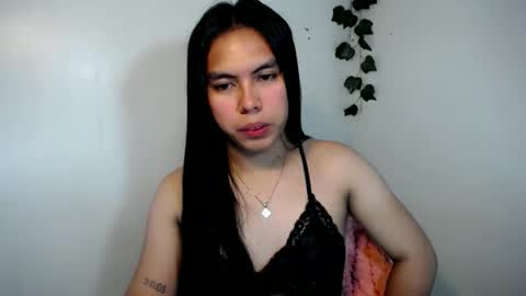 sweet_kyline69 online show from 11/19/25, 03:45