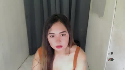 Snapshot of sweet_laika chatting on 12/03/24, 05:09 LAIKA online show from 12/03/24, 05:09